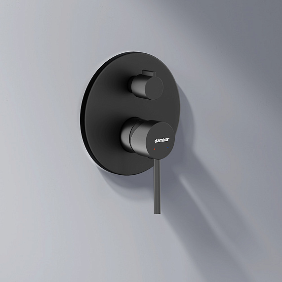 Встраиваемая душевая система Damixa Scandinavian Pure 936510300 черная: тропический верхний душ, ручной душ, излив-3