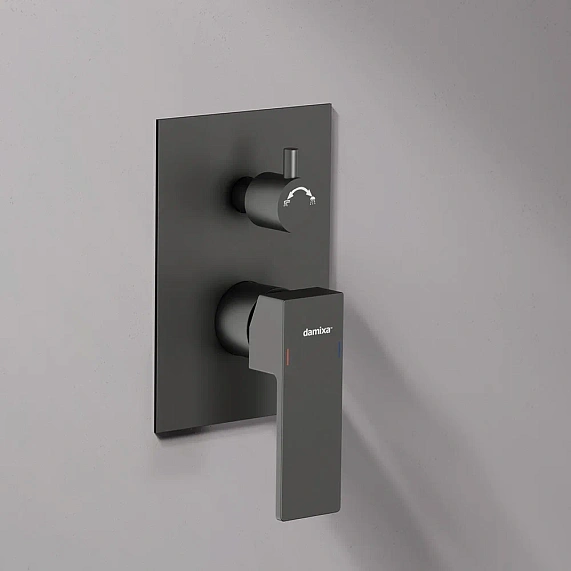 Встраиваемая душевая система Damixa Gala 953520300 черная: тропический верхний душ, ручной душ-2